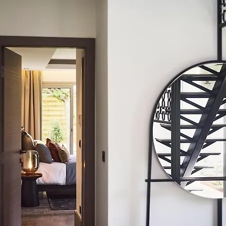 A11 - Cap Sea View 5 Bdr - Ac, Rooftop Pool & Parking Вилла Антиб