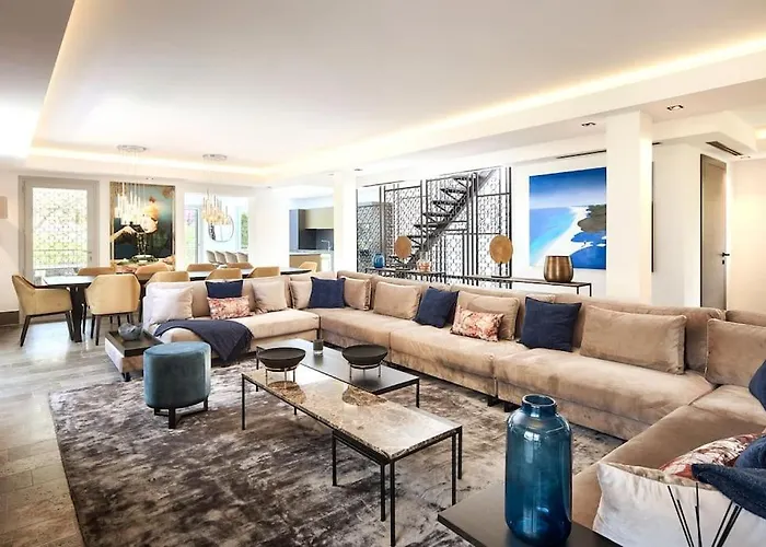 别墅 A11 - Staywiz Us - Villa Cap Antibes Sea View 5 Bdr - Ac, Rooftop Pool & Parking 昂蒂布