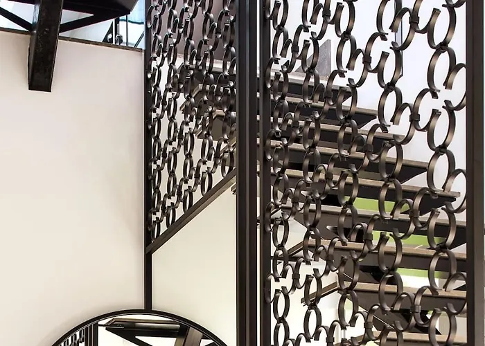 A11 - Staywiz Us - Villa Cap Antibes Sea View 5 Bdr - Ac, Rooftop Pool & Parking 别墅 昂蒂布