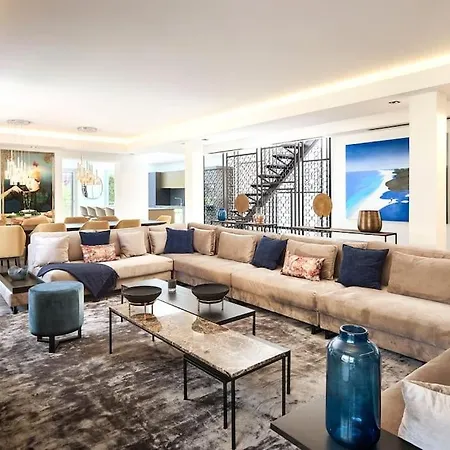 فيلة A11 Staywizus - Cap Sea View 5 Bdr - Ac, Rooftop Pool & Parking أنتيب