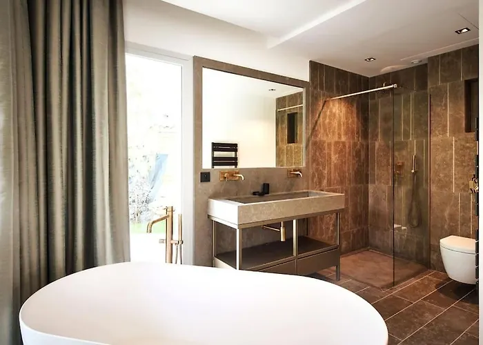 Villa A11 - Staywiz Us - Villa Cap Antibes Sea View 5 Bdr - Ac, Rooftop Pool & Parking