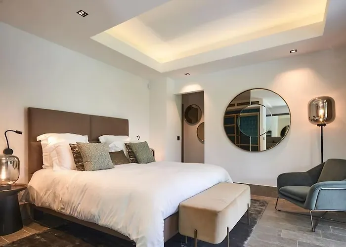 A11 - Staywiz Us - Villa Cap Antibes Sea View 5 Bdr - Ac, Rooftop Pool & Parking 昂蒂布