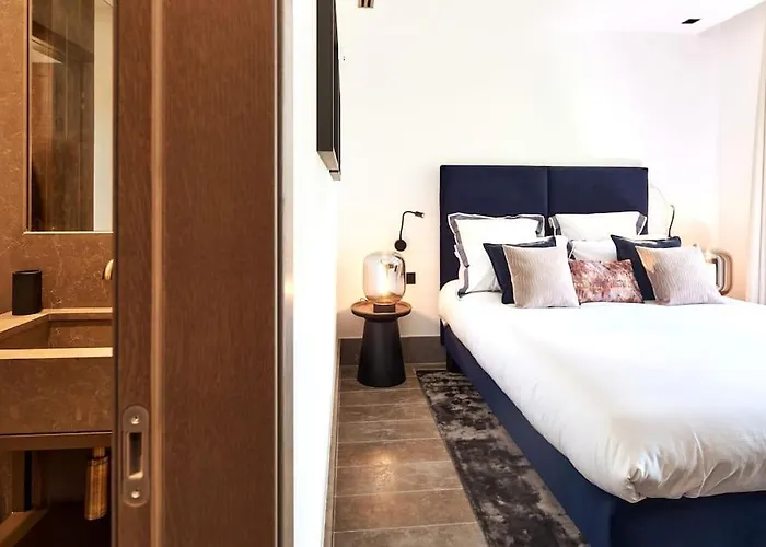 Villa A11 - Staywiz Us - Villa Cap Antibes Sea View 5 Bdr - Ac, Rooftop Pool & Parking Antibes